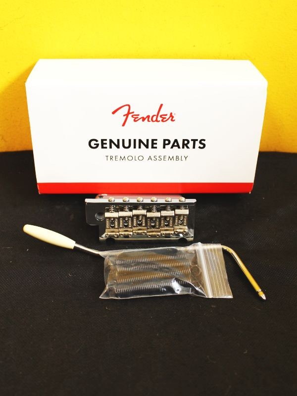 Fender American Professional Guitar Tremolo